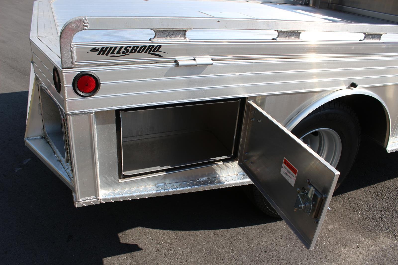 New 2026 Summit White GMC Pro image 13