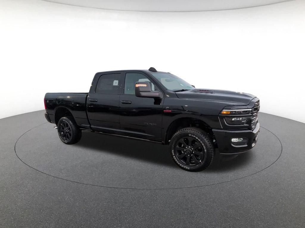 New 2026 Diamond Black Crystal Pearl-Coat Exterior Paint RAM Laramie image 4