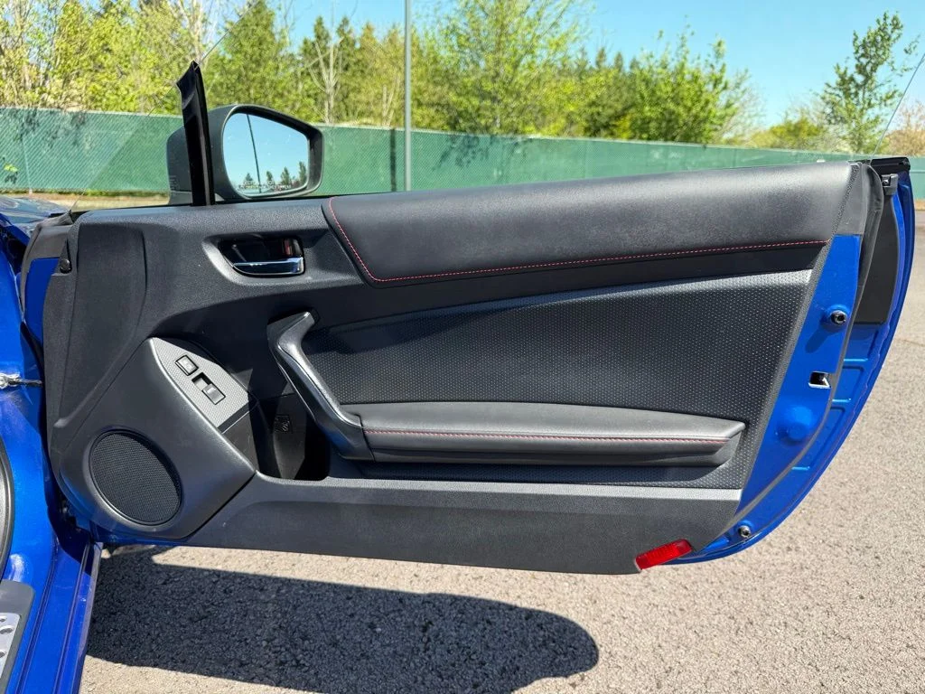 Used 2017 WR Blue Pearl Subaru Premium image 27