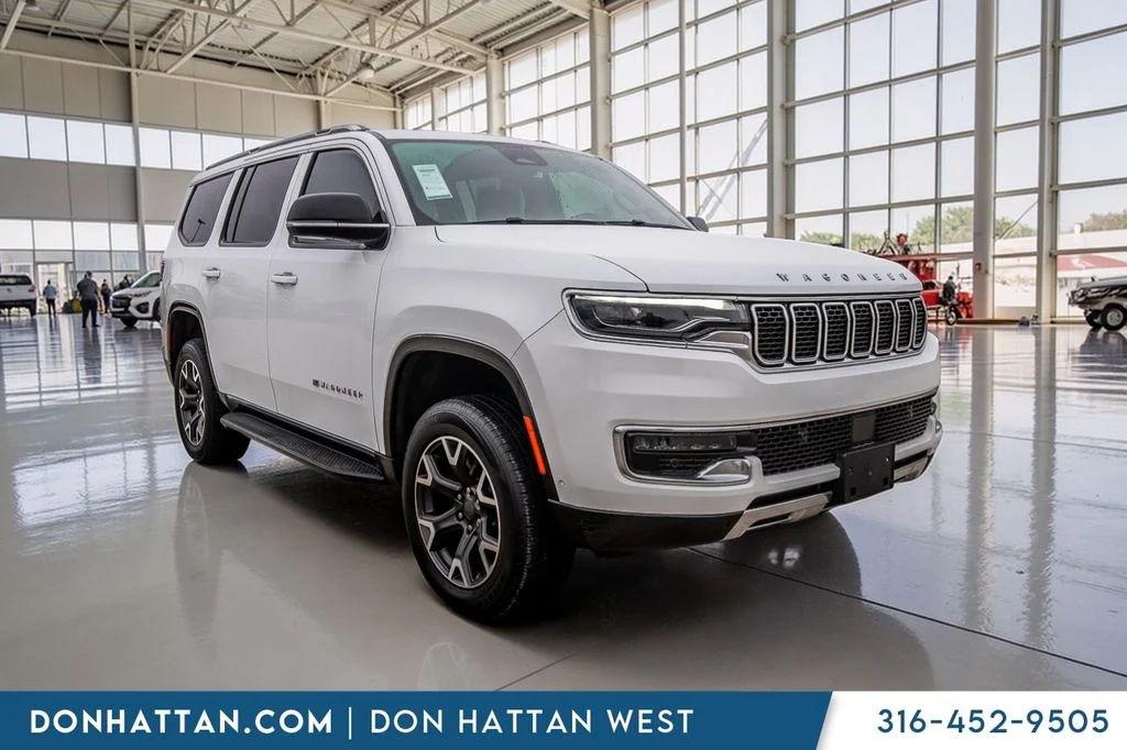 2023 Jeep Wagoneer Series III - Photo 42
