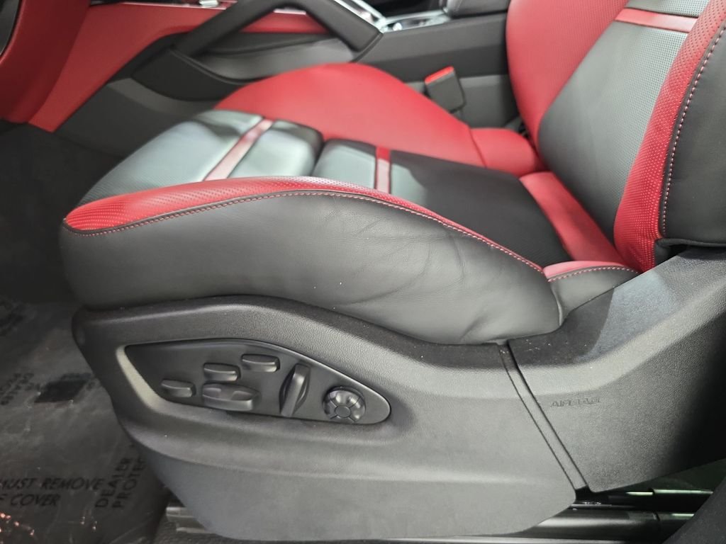 New 2026 Paint to Sample: Rubyredmetallic Porsche Turbo GT image 23