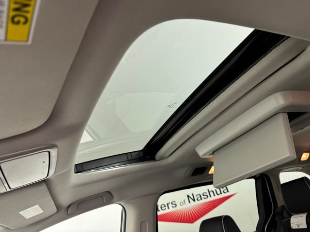 2026 Honda Odyssey Touring - Photo 16