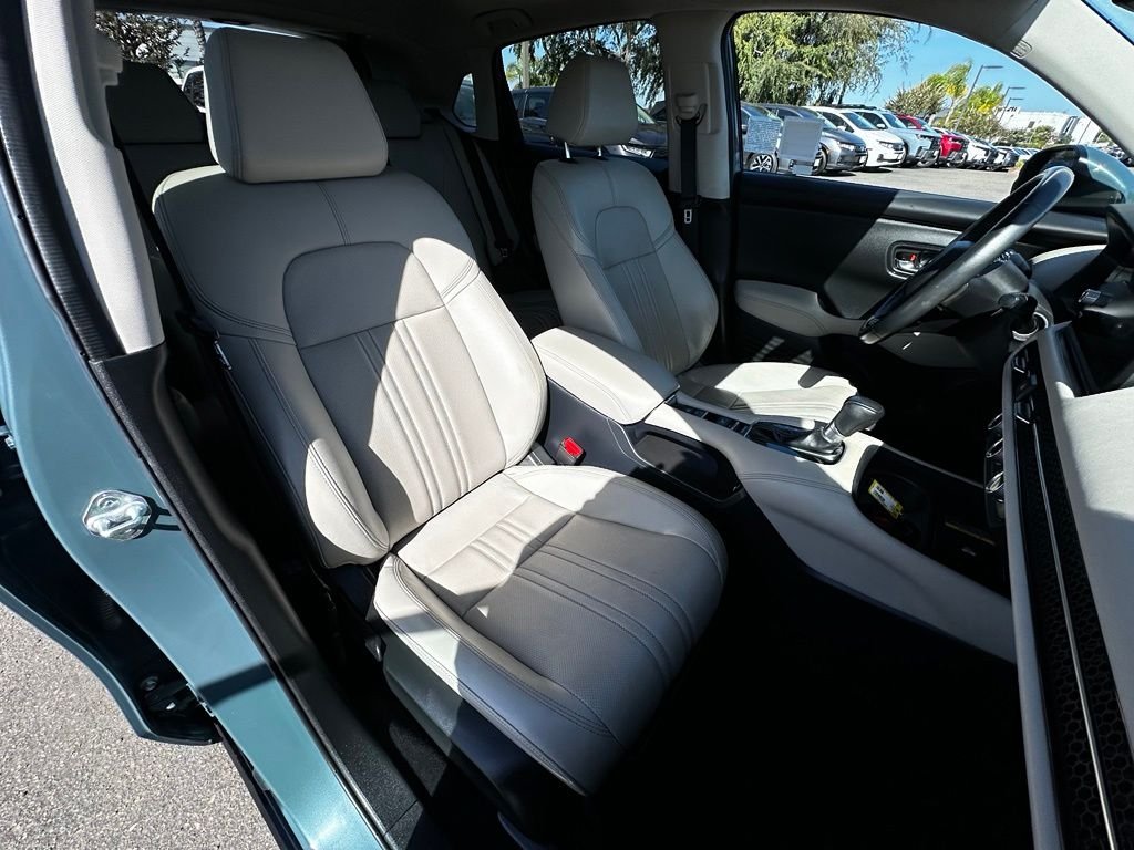 Used 2024  Honda EX-L image 13