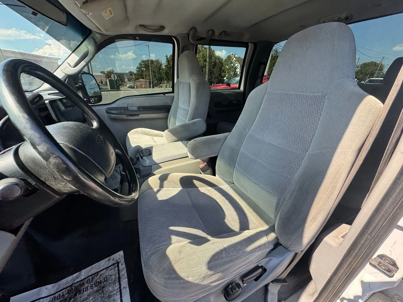 Used 2003 White Ford XLT image 12