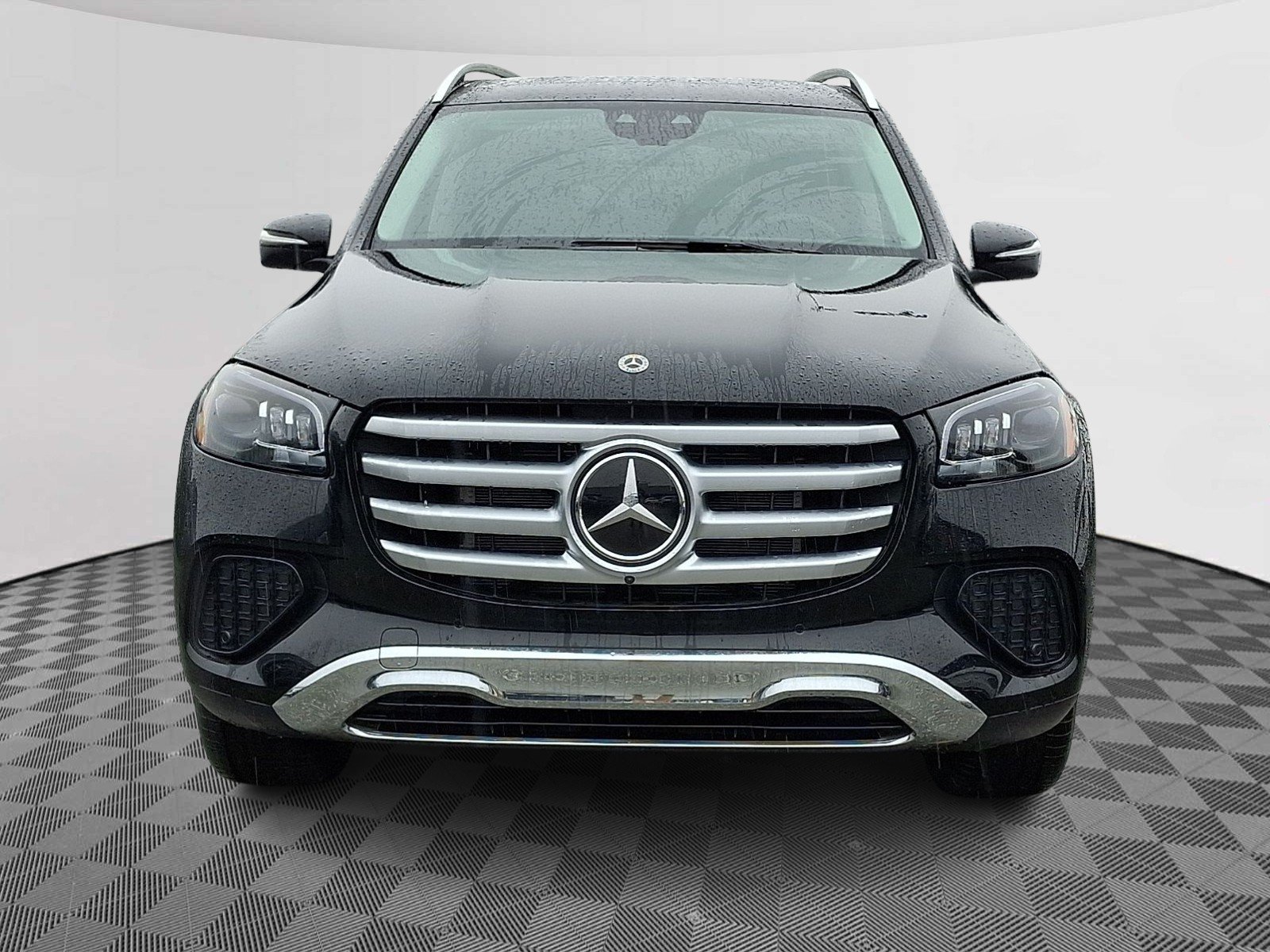 New 2026 Black Mercedes-Benz GLS 450 image 2