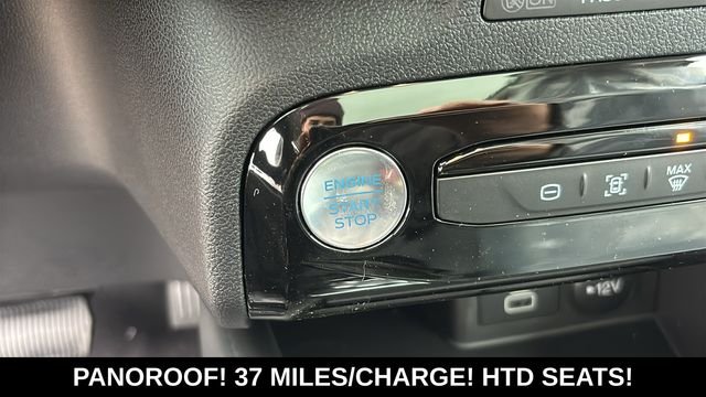 New 2026 Rapid Red Metallic Tinted Clearcoat Ford Plug-In PHEV image 13