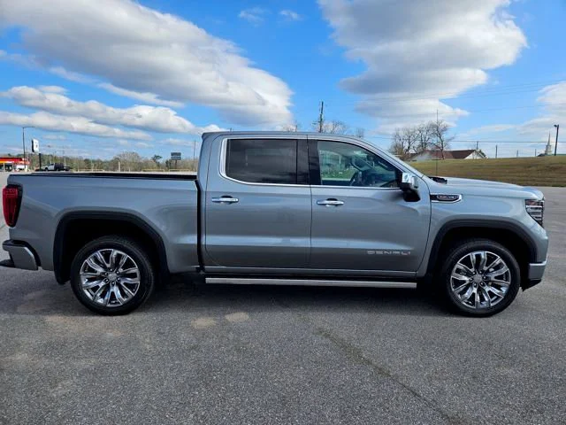2026 GMC Sierra 1500 Denali - Photo 6