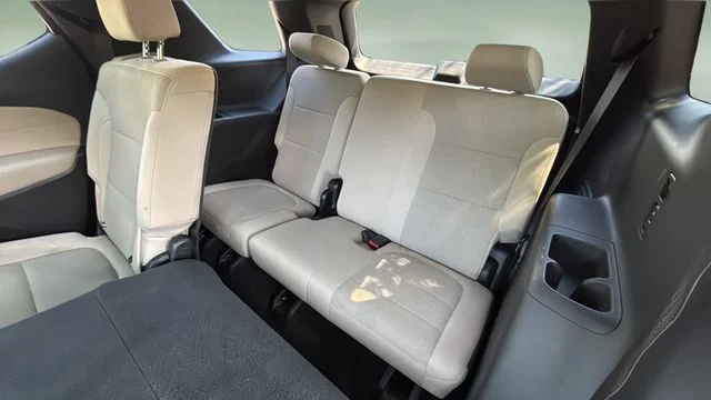 Used 2023 Gray Chevrolet LS image 33