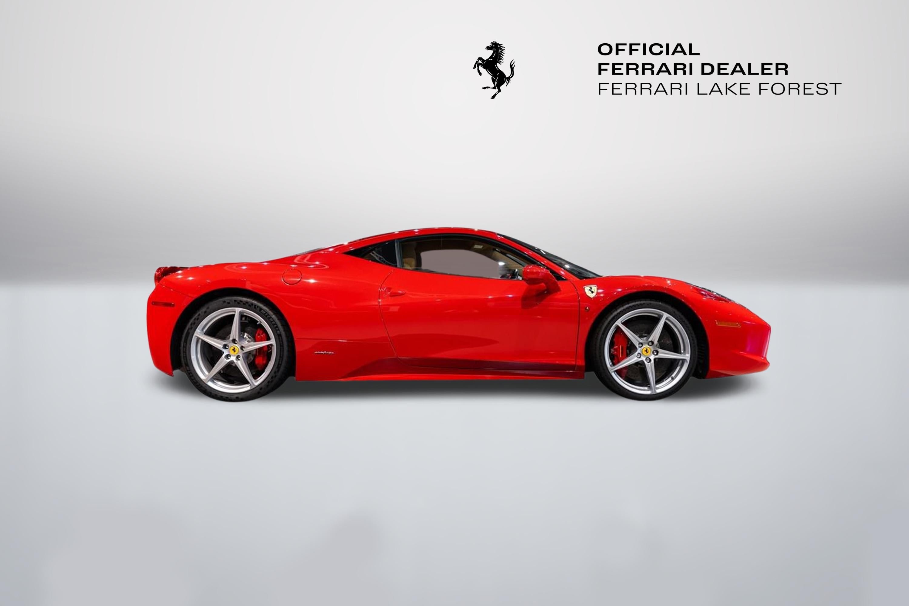 Used 2010 Rosso Corsa Ferrari Base image 9