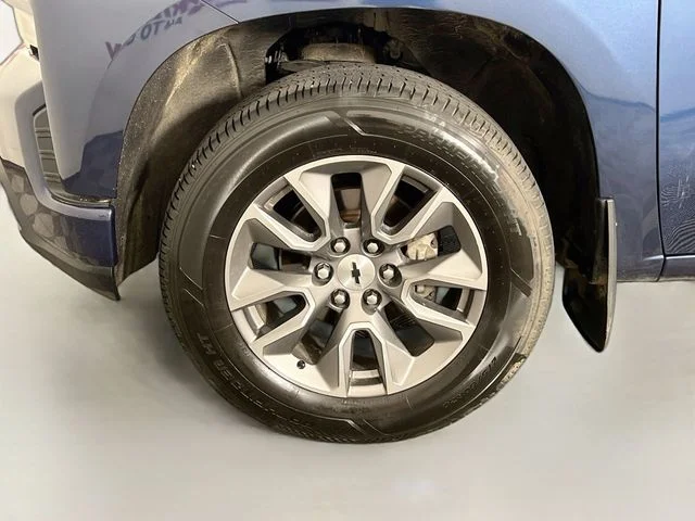 Used 2019 Blue Chevrolet RST image 26