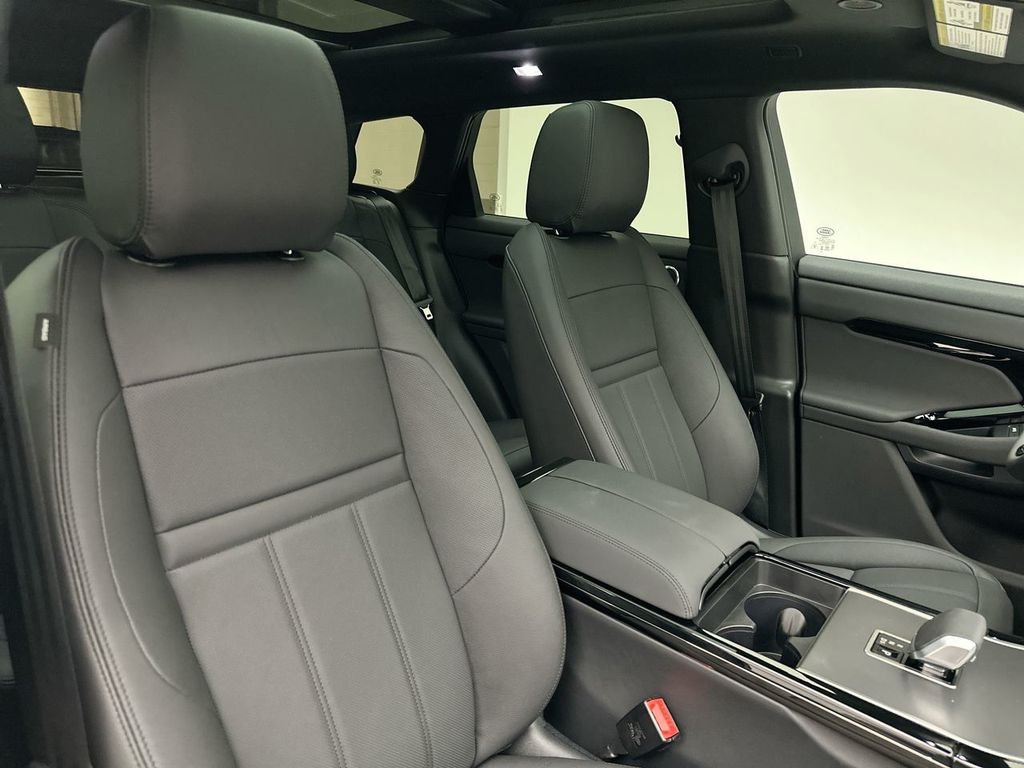 New 2026 Fuji White Land Rover S image 14
