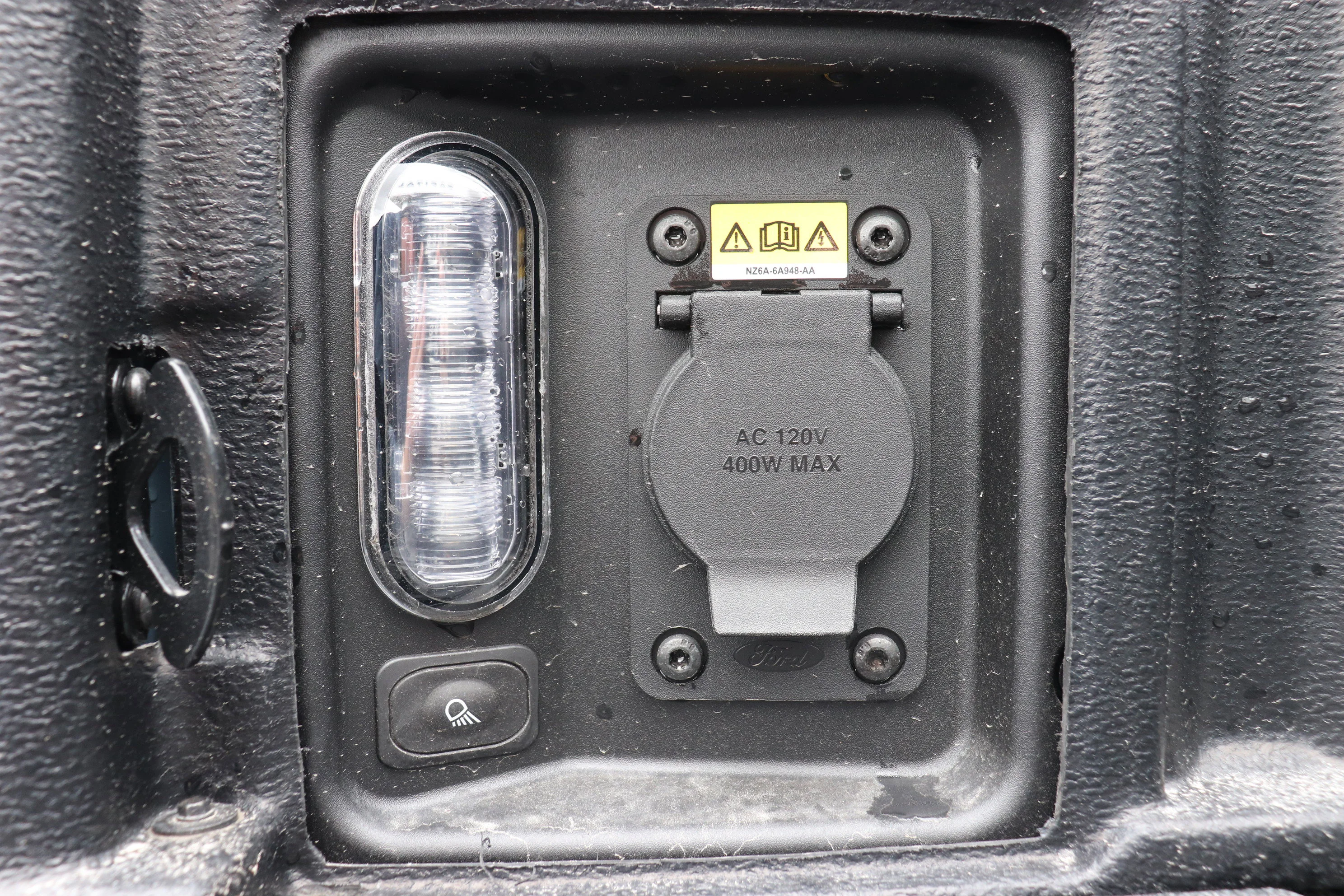 New 2026 AZURE GREY METALLIC TC Ford XLT image 6