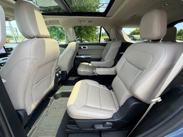 Used 2021 Blue Ford XLT image 37