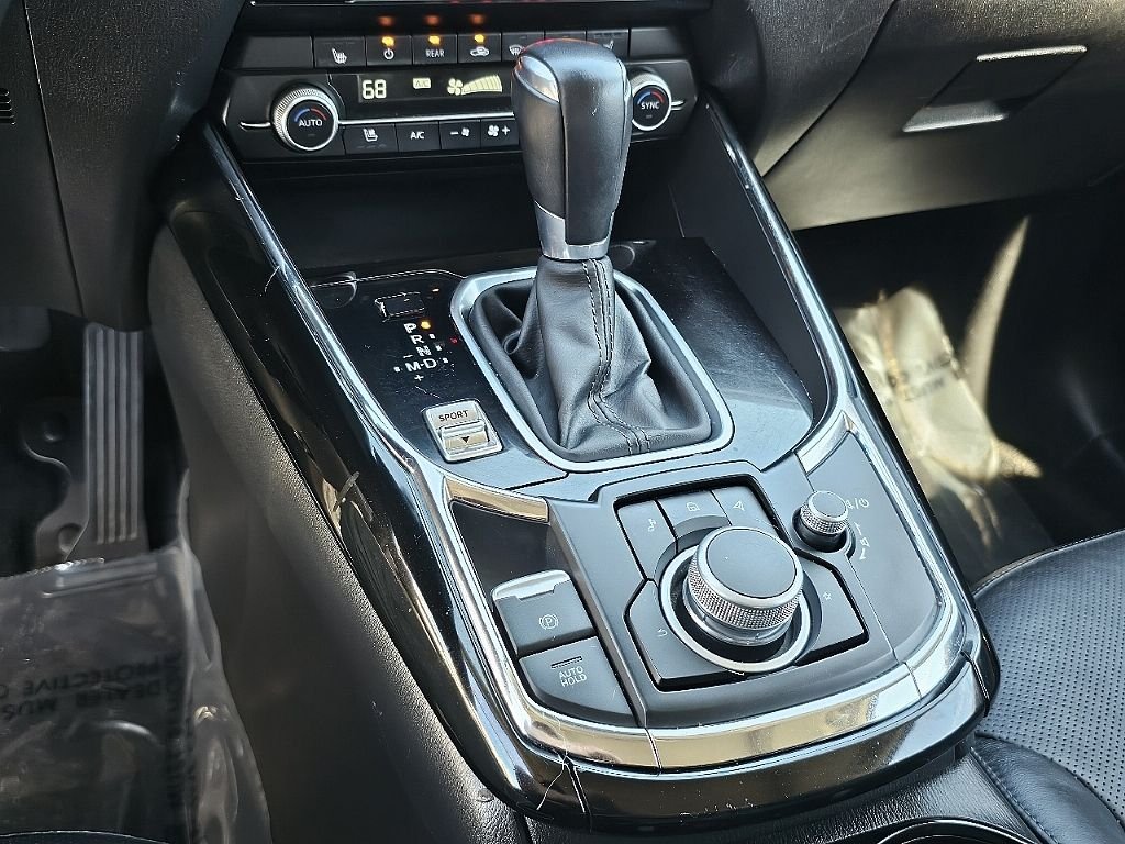 Used 2023 White Mazda Touring Plus image 36