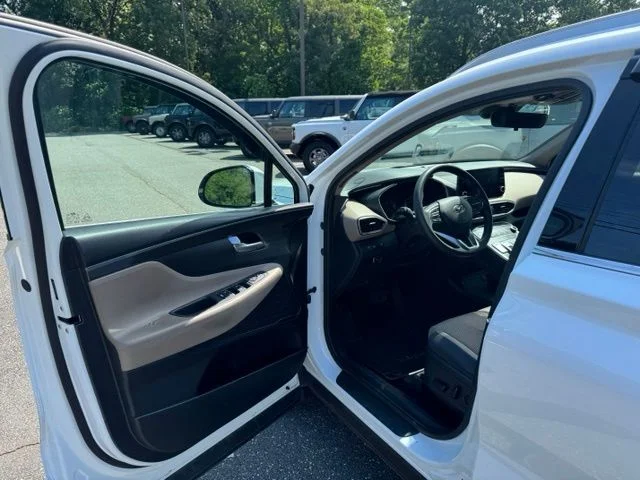 Used 2022 Gray Hyundai SEL image 12