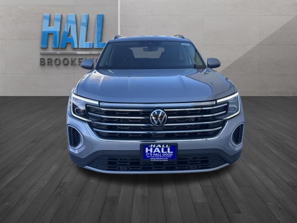 New 2026 Silver Volkswagen 2.0T SE w/Technology image 2