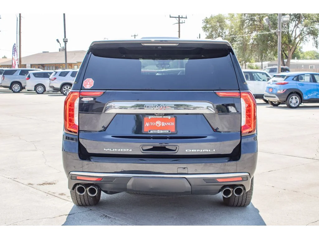 Used 2023 Midnight Blue Metallic GMC Denali Ultimate image 7