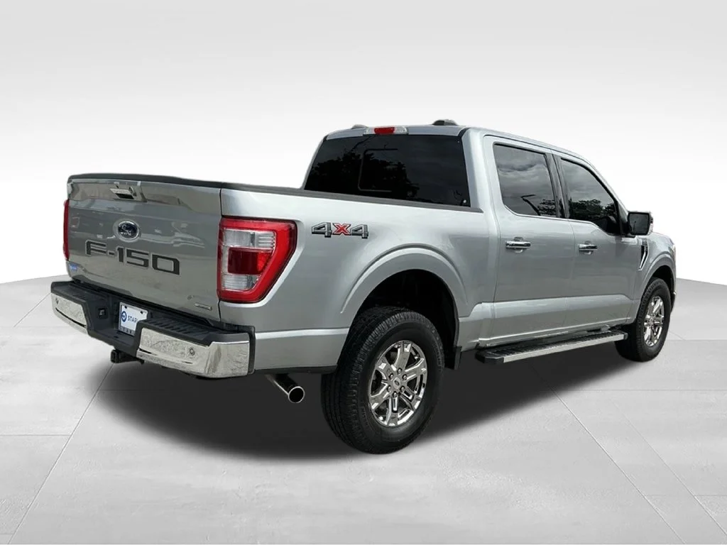 Used 2022 Silver Ford Lariat image 9