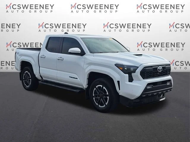 Used 2024 White Toyota SR5 image 7