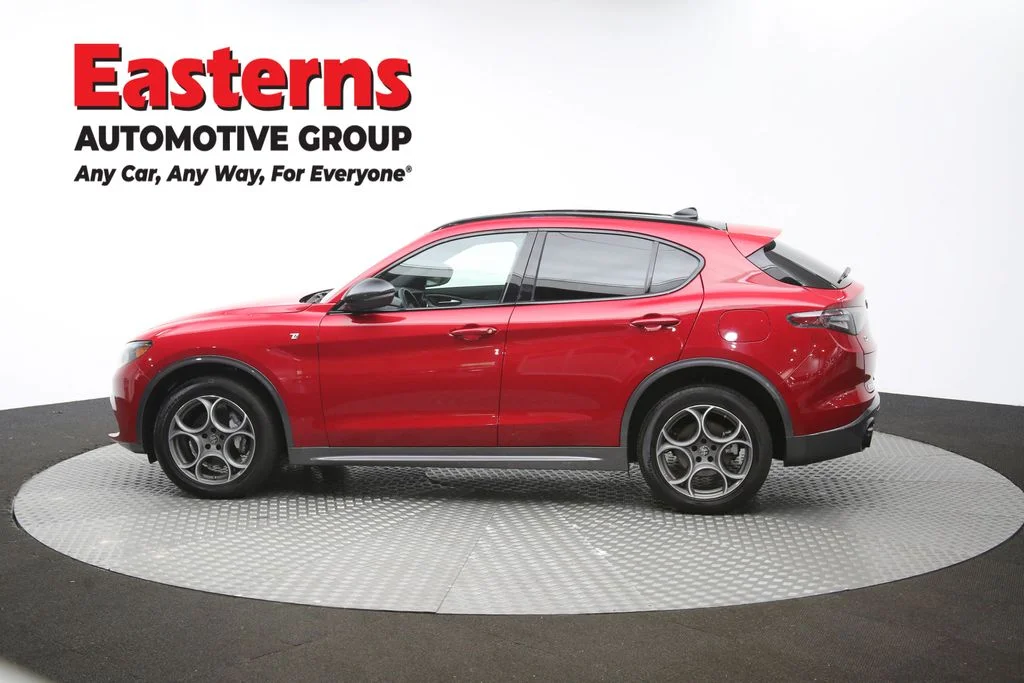 Used 2024 Red Alfa Romeo Ti image 61