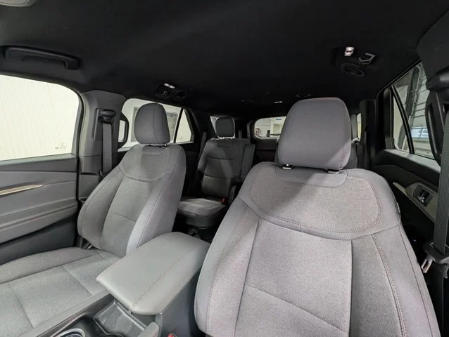 New 2027 Avalanche Gray Ford Active image 42
