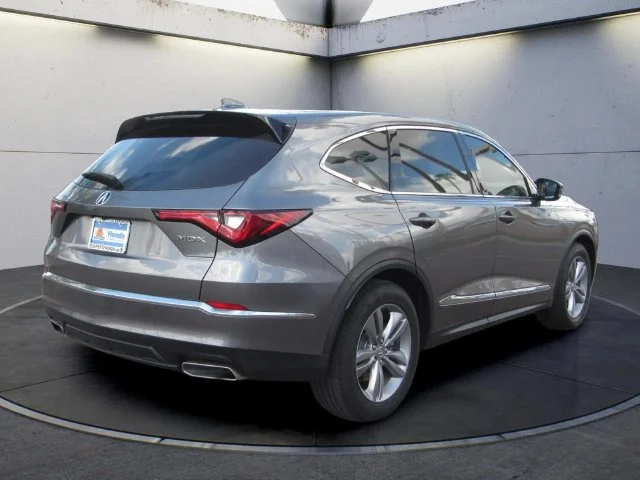Used 2024 Liquid Carbon Metallic Acura 3.5L image 5