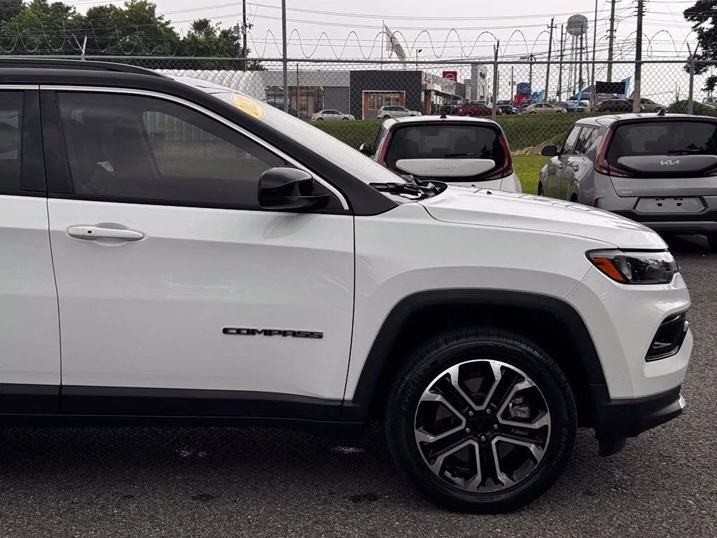 Used 2023 White Jeep Limited image 13