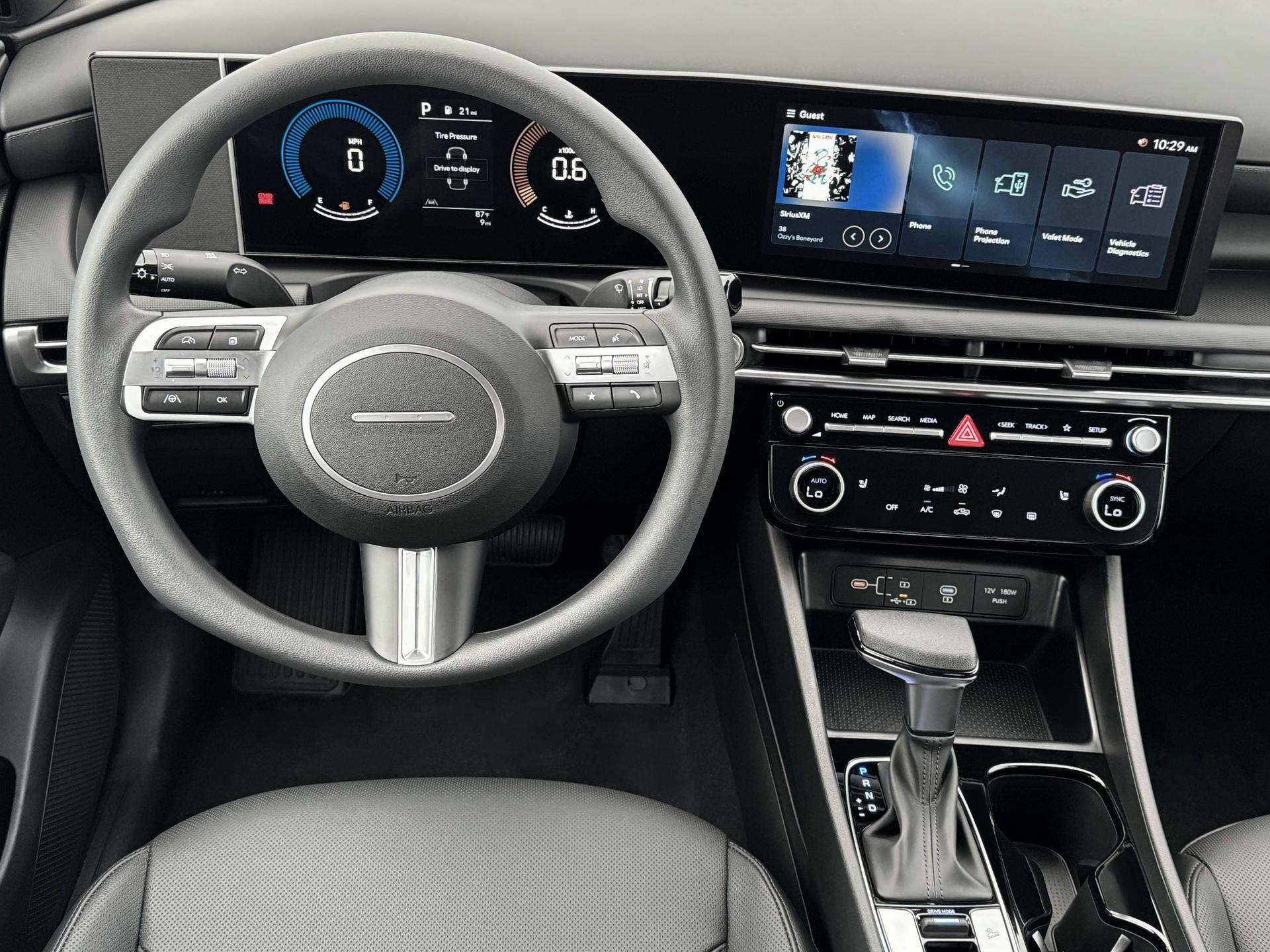 2025 Hyundai Santa Cruz SEL - Photo 17