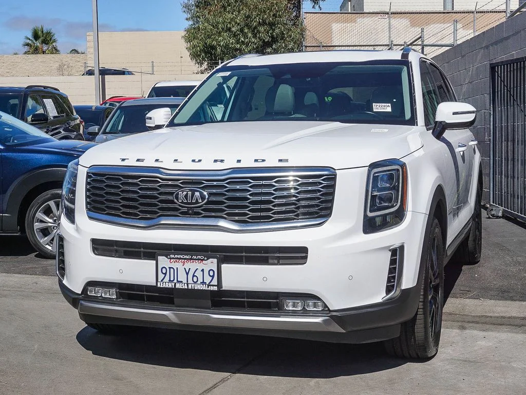 Used 2021 White Kia SX image 3