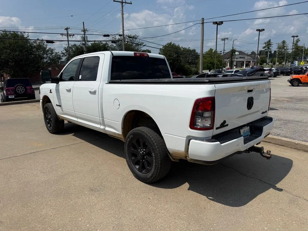 Used 2024 White Ram Big Horn image 9