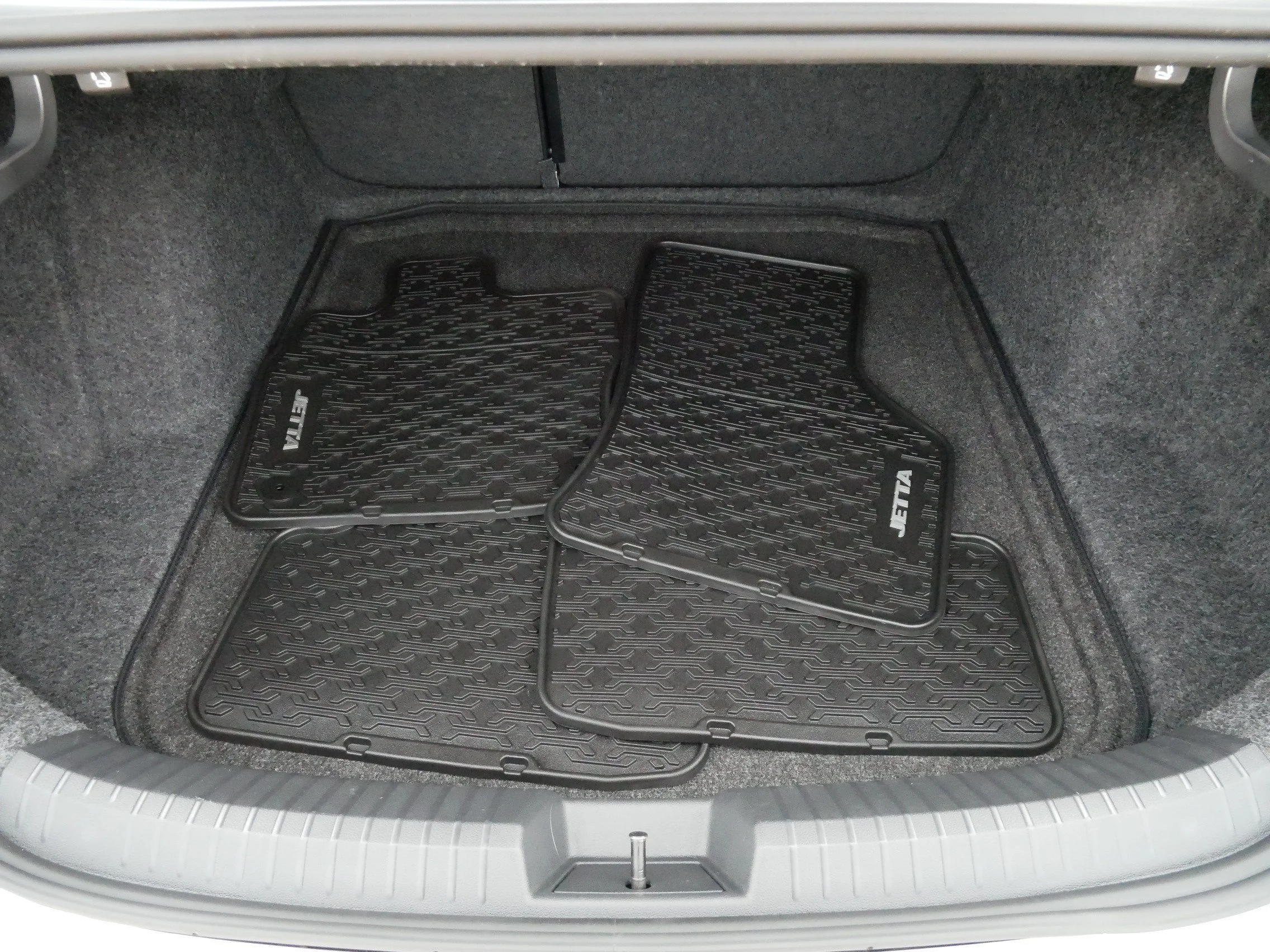 Used 2024 Pyrite Silver Metallic Volkswagen Sport image 18