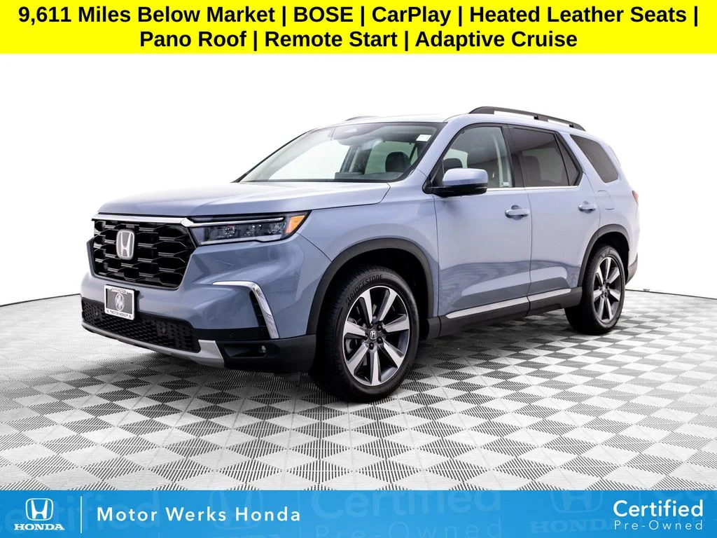 2024 Honda Pilot Touring AWD's photo
