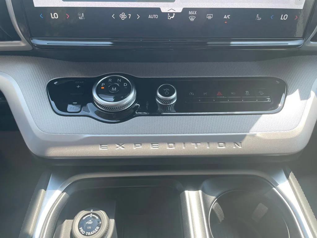 New 2026 Stone Blue Metallic Ford MAX Active image 25