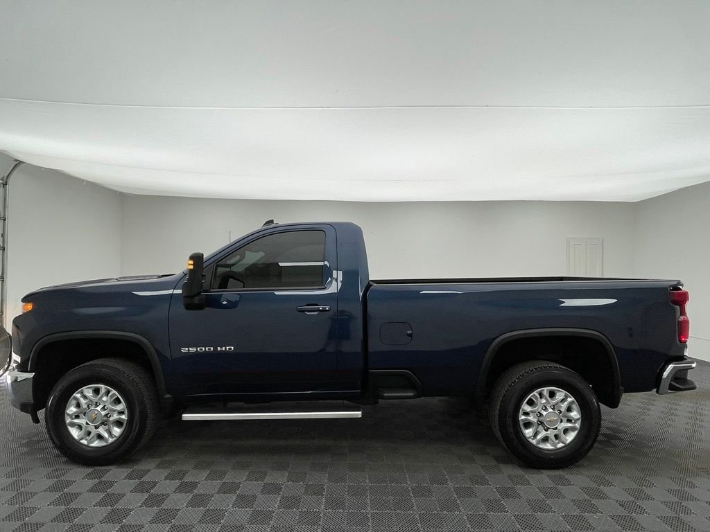 Used 2022 Northsky Blue Metallic Chevrolet LT image 11