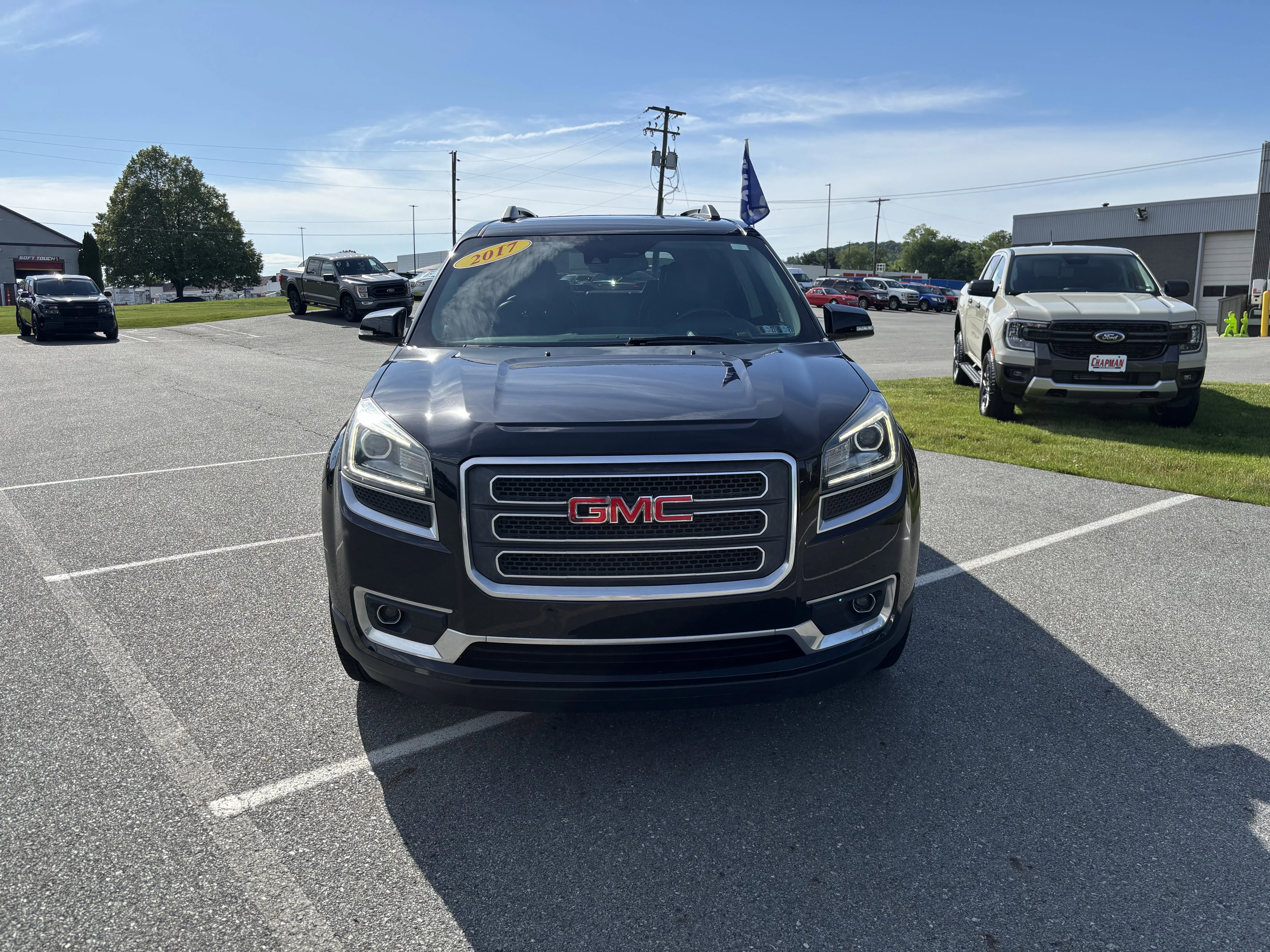 Used 2017 GMC Acadia Limited Base with VIN 1GKKRSKD9HJ185153 for sale in Columbia, PA