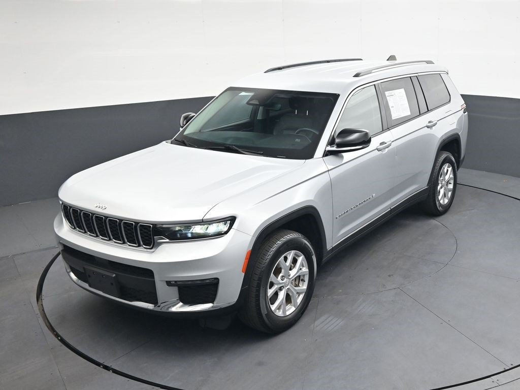 Used 2023 Silver Zynith Jeep Limited image 37