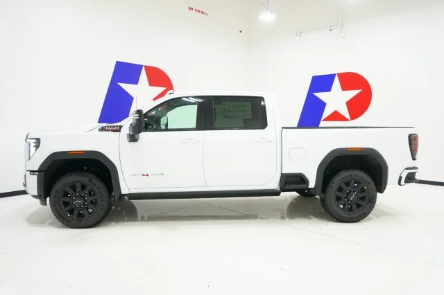 2026 GMC Sierra 2500HD AT4 - Photo 10
