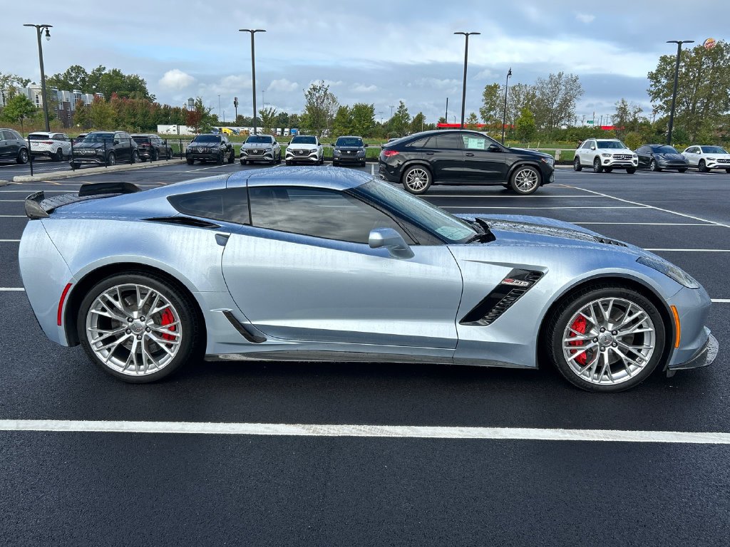 Used 2017 Blue Chevrolet Z06 image 8