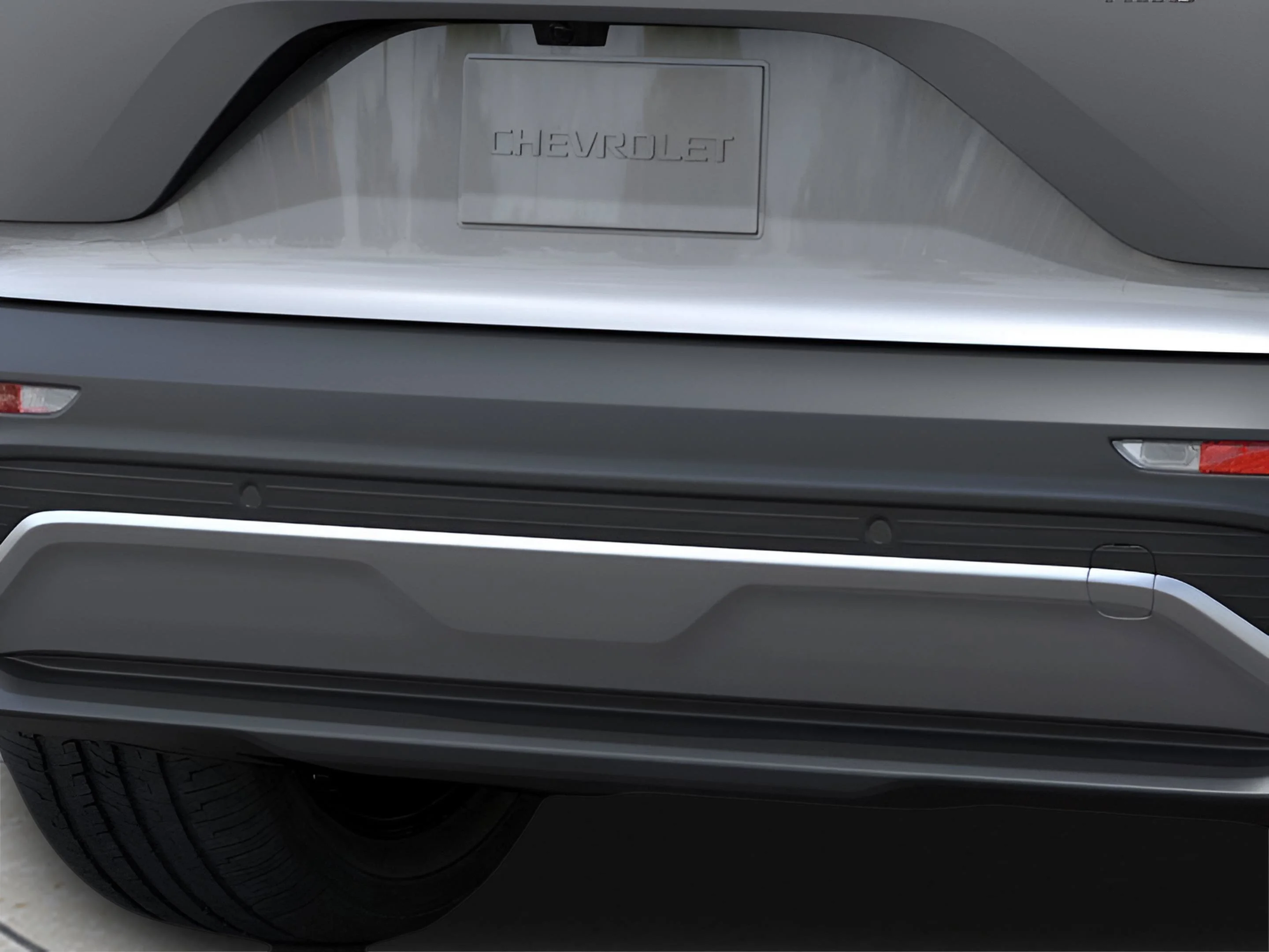 New 2025 Sterling Gray Metallic Chevrolet LT image 33