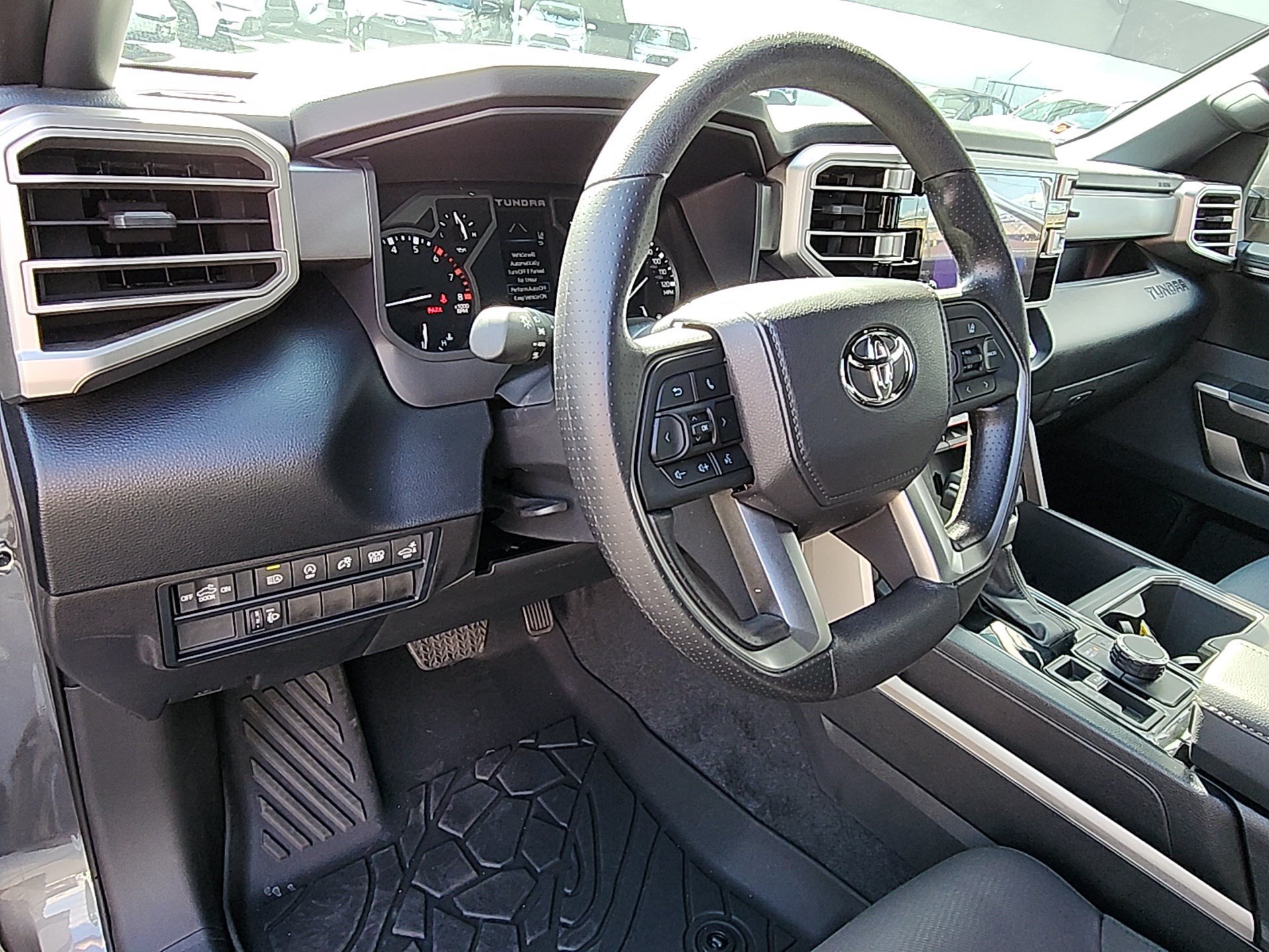 2026 Toyota Tundra SR5 - Photo 11