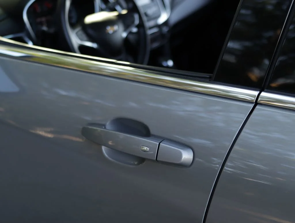 Used 2018 PEPPERDUST METALLIC Chevrolet LT image 33
