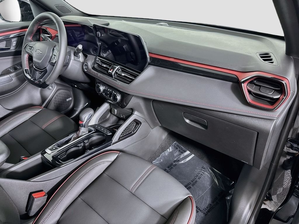New 2026 Mosaic Black Metallic Chevrolet RS image 28