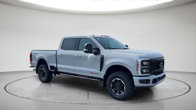 New 2026 Avalanche Ford F-350® XLT image 25