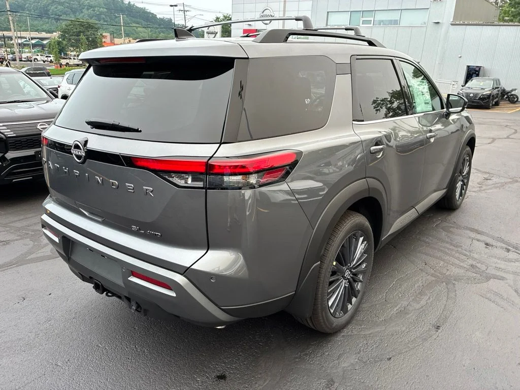 New 2026 Gun Metallic Nissan SL image 7