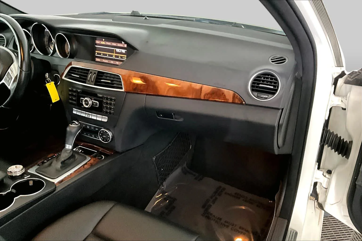 Used 2012 Arctic White Mercedes-Benz C 300 Sport image 19
