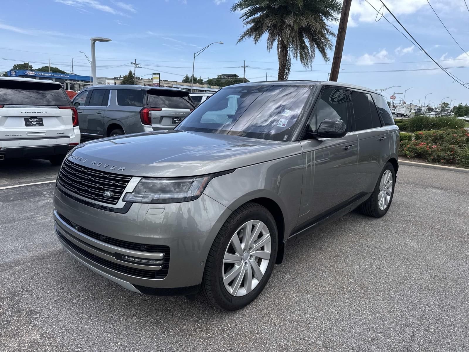 2023 Land Rover Range Rover 3.0 PHEV SE's photo