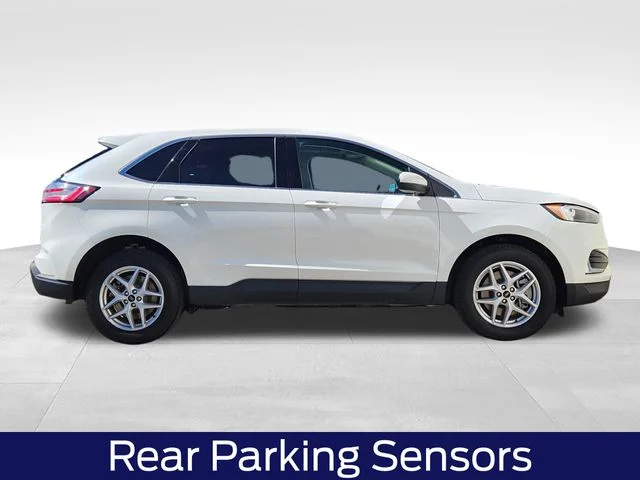 Used 2024 White Ford SEL image 11