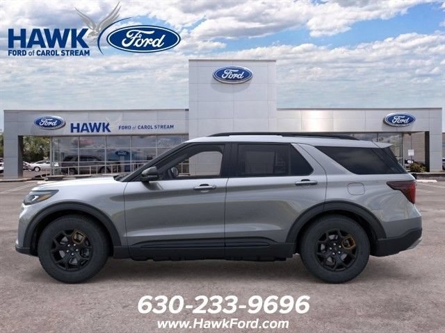 New 2026 Carbonized Gray Metallic Ford Tremor® image 3
