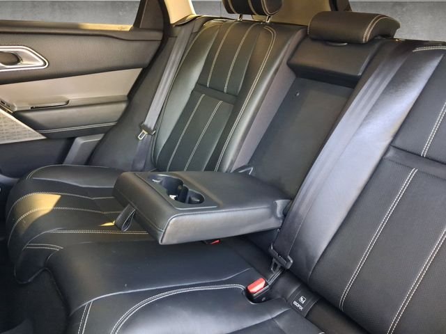 Used 2018 Black Land Rover S image 23