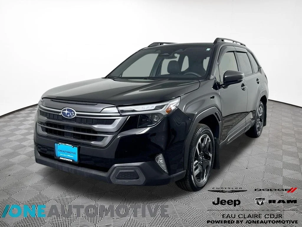2025 Subaru Forester Limited's photo